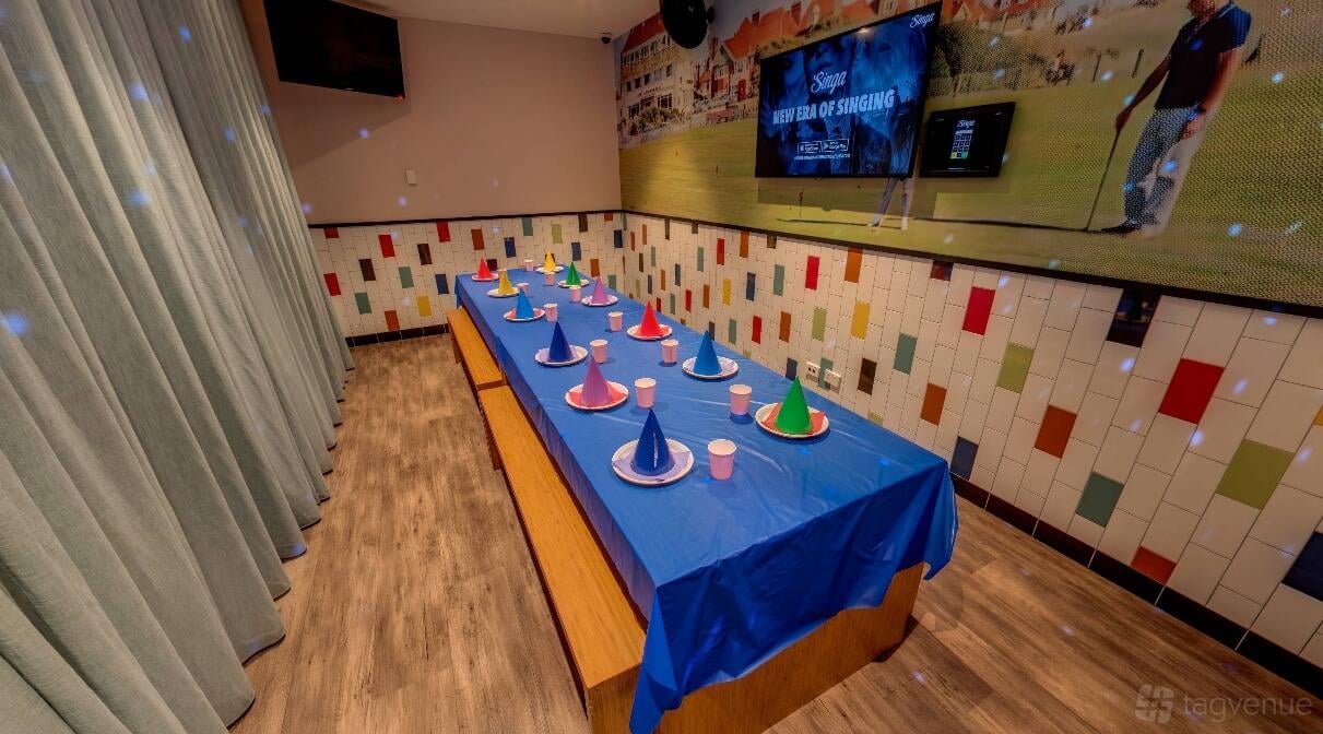 Karaoke Room 1 at Holey Moley Alexandria photo 2