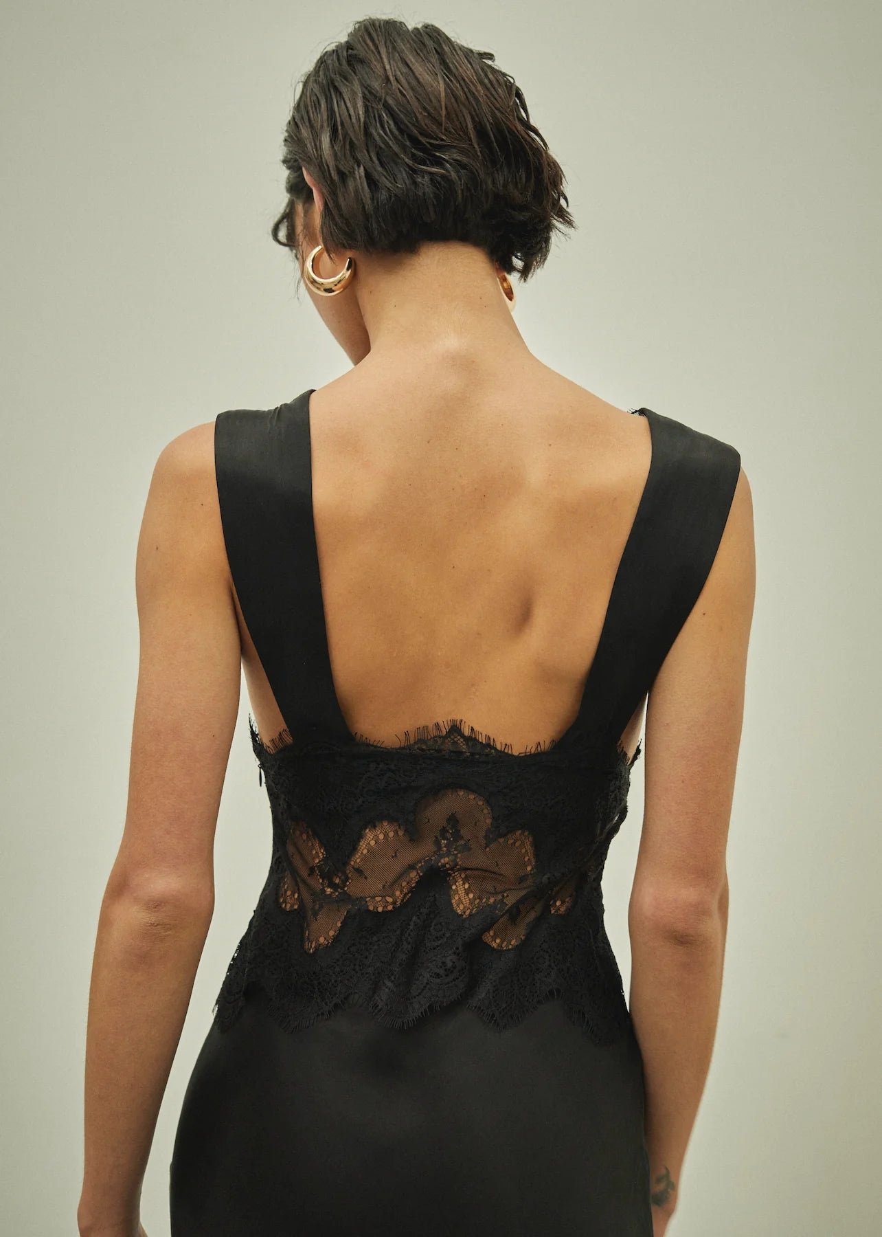 THIRD FORM VISIONS LACE DEEP V NECK MAXI DRESS - EBONY photo 6