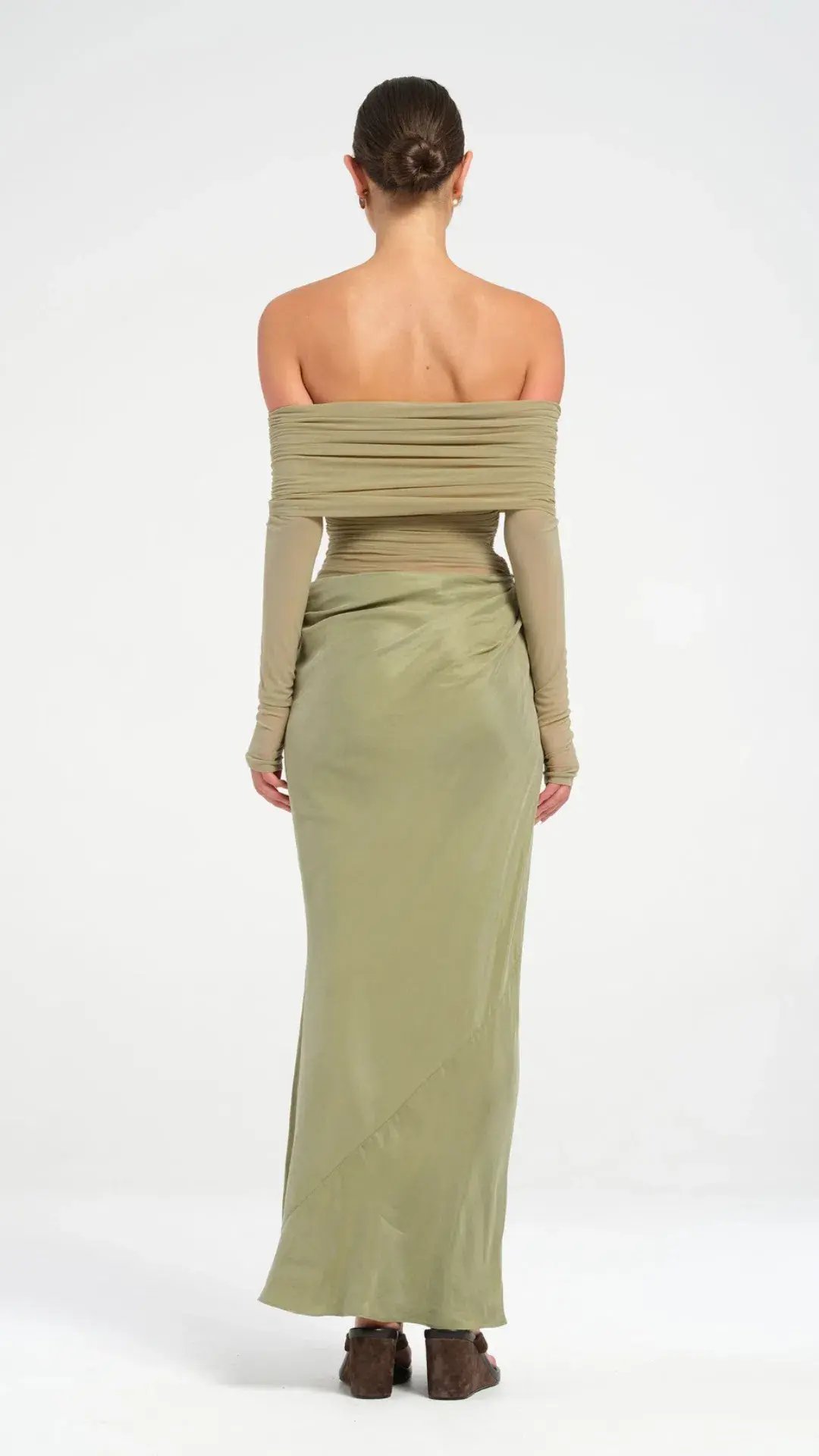 Benni Yasmin Off Shoulder Maxi Dress in Pistachio Size AU 8 photo 3