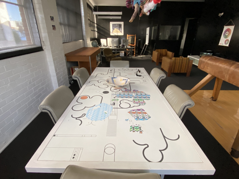 AWESOME CREATIVE STUDIO - WHOLE HUGE SPACE photo 2