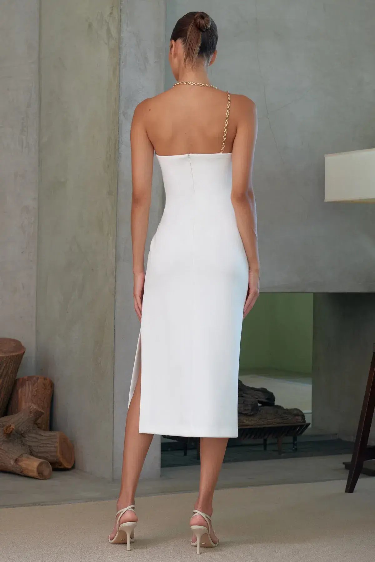 Misha Demetria Dress White Size 8 photo 2