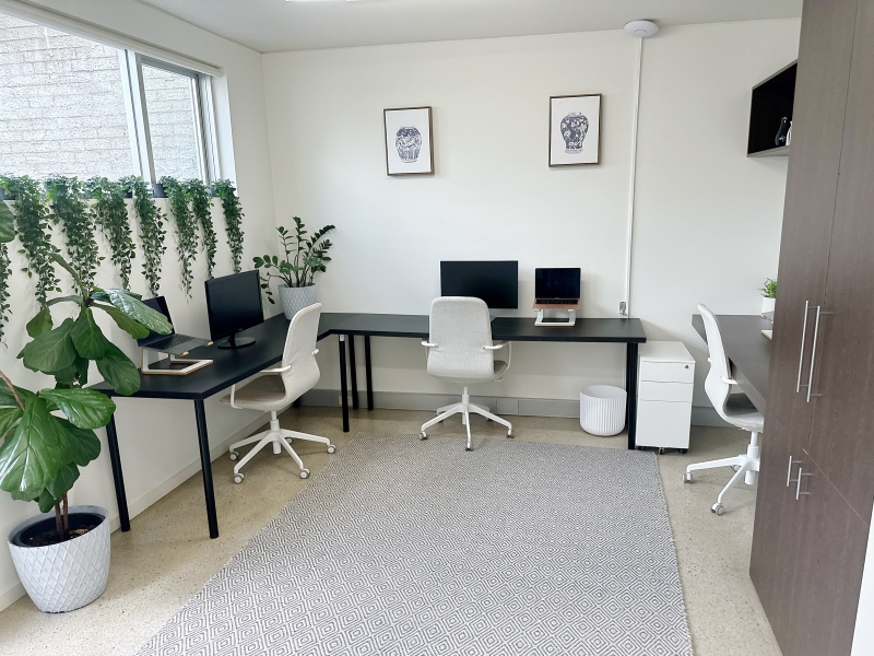 Two gorgeous offices just off Greville St photo 2