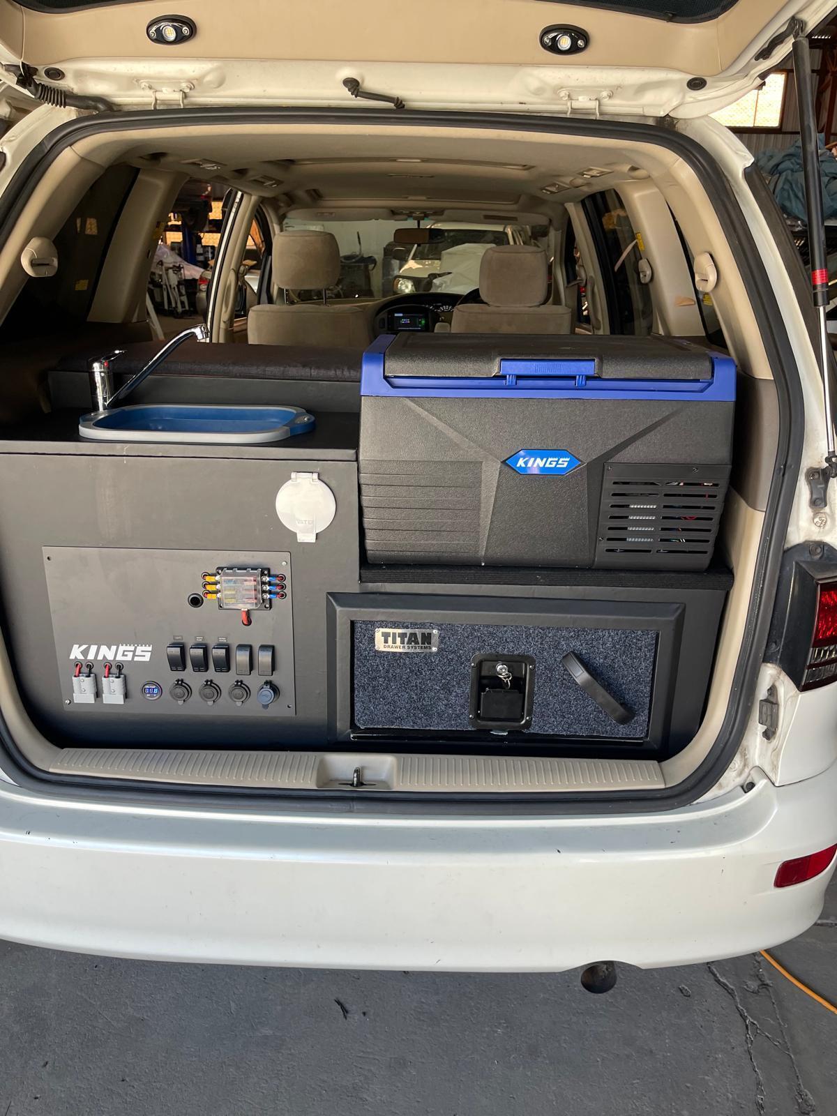 Mini Van photo 5