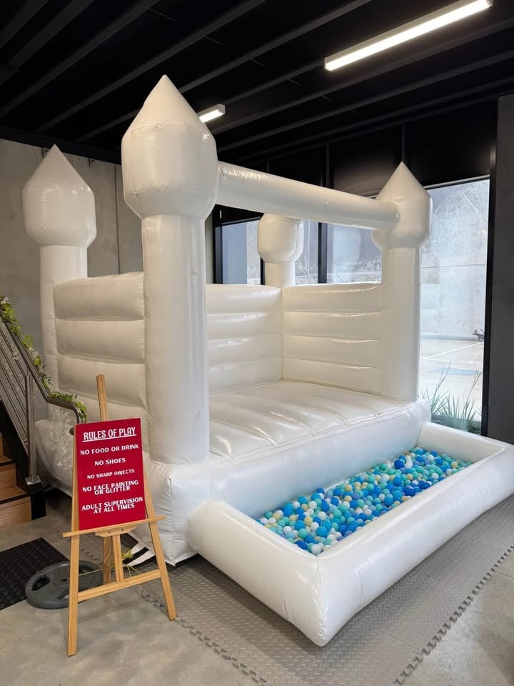 Soft play hire,bubble house hire,castle hire,event decoration,wedding decoration, proposal set up photo 11