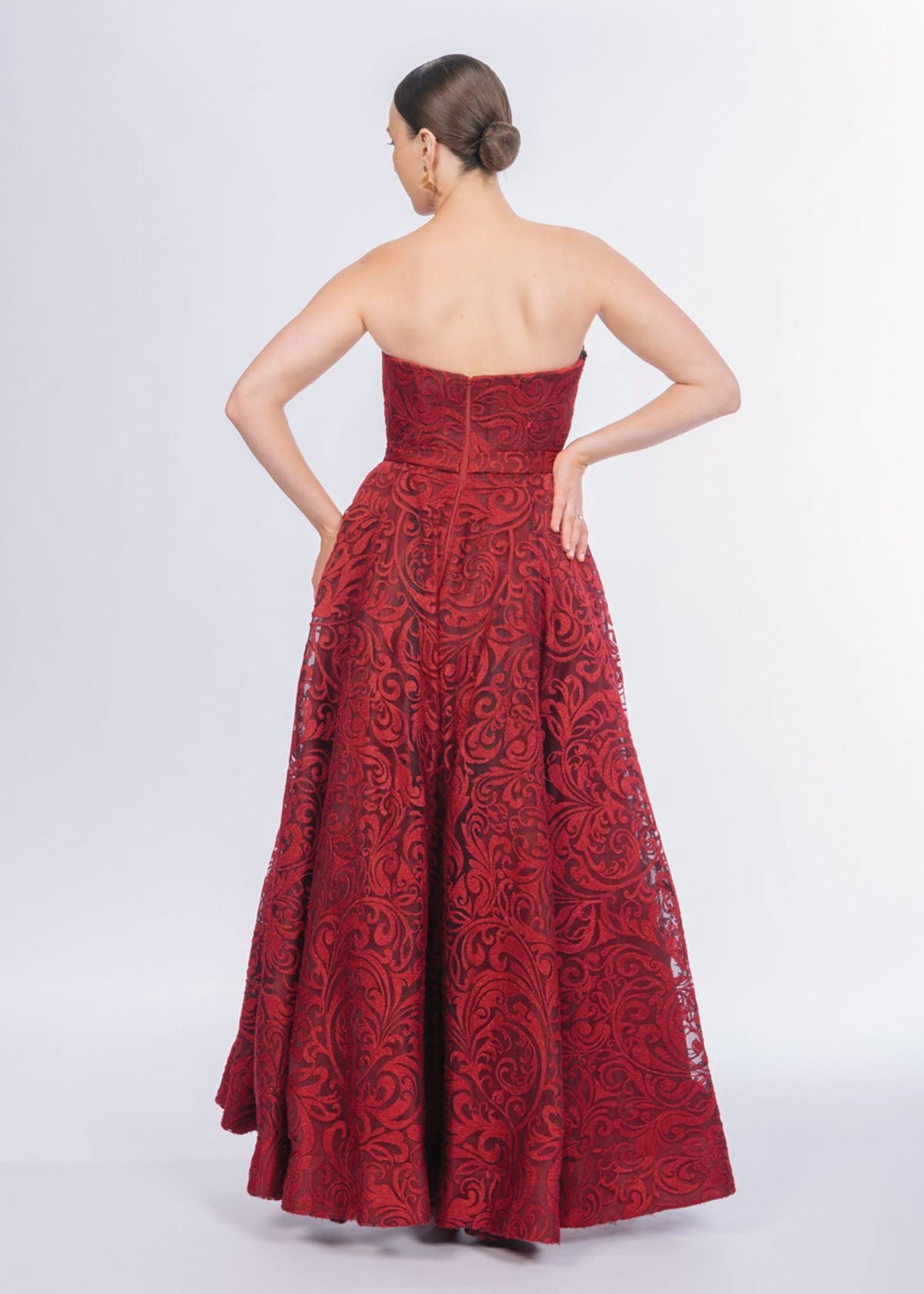 Scandal Gown in Wine Red (J9076) photo 5