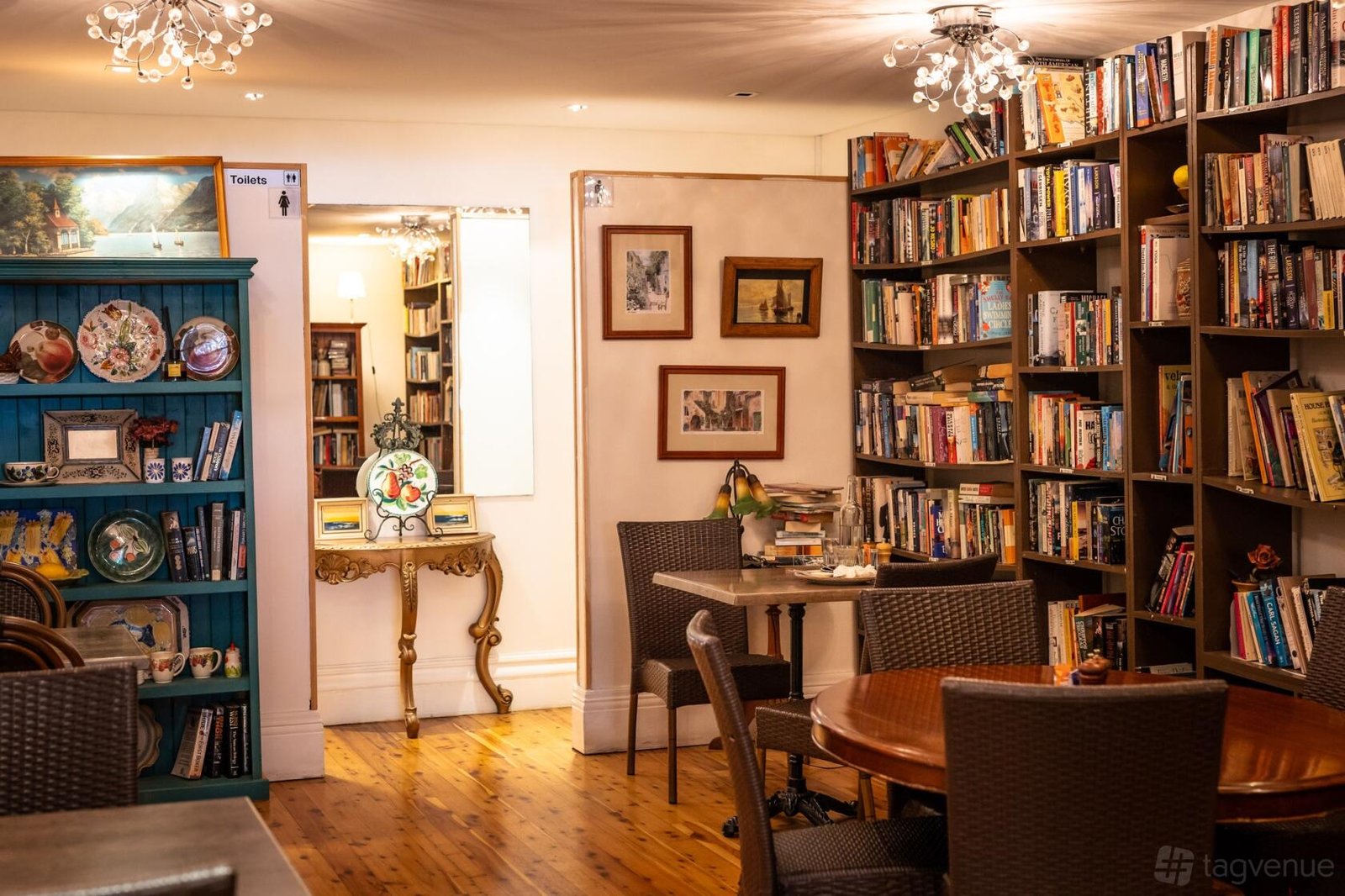 Reading Room at Billi's Cafe photo 3