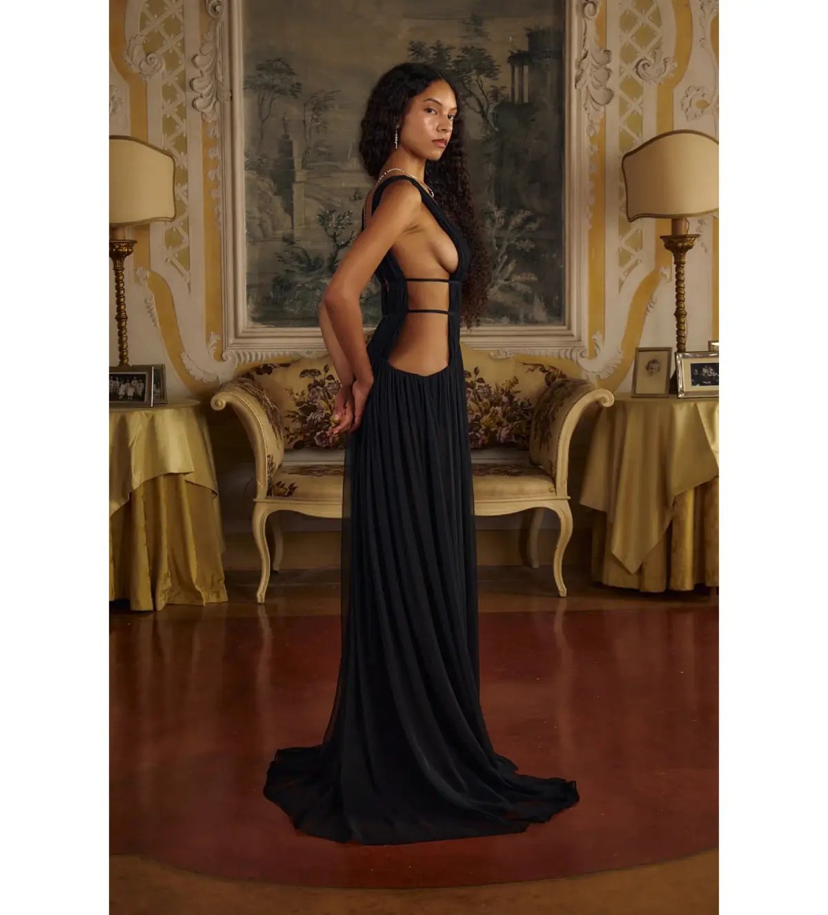 Mirror Palais Venus Gown in Black Size AU 10 photo 2