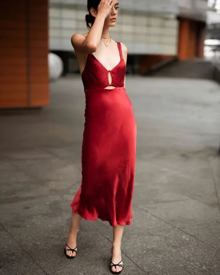 Third Form Intrigue Bias Midi Dress Red Size 8 photo 3