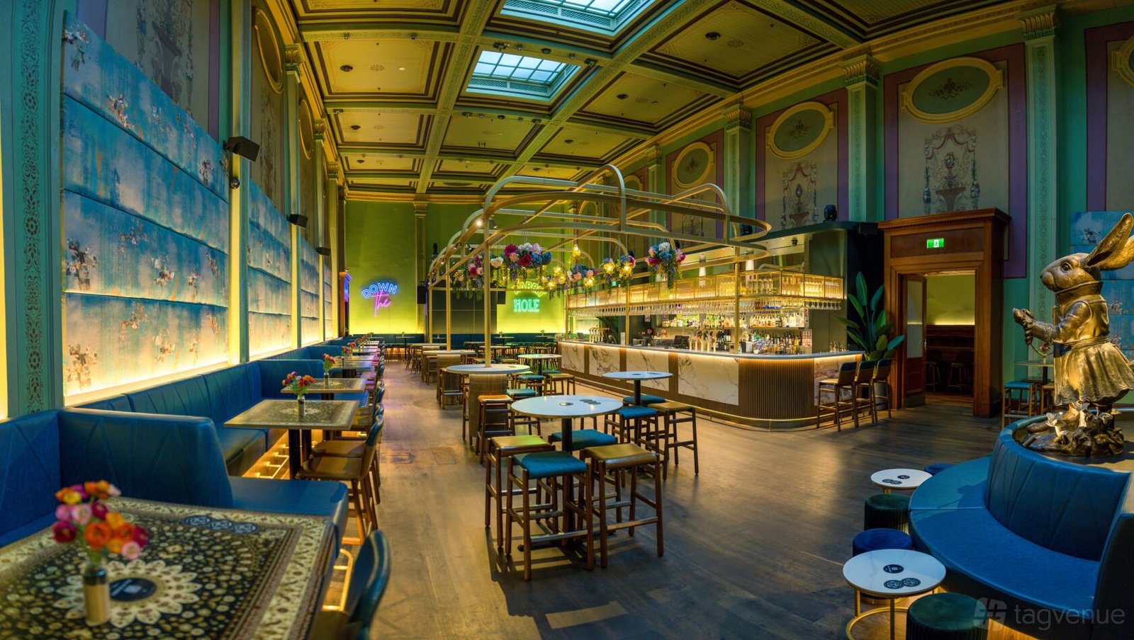 Rabbit Bar at The ArtHouse Hotel photo 2
