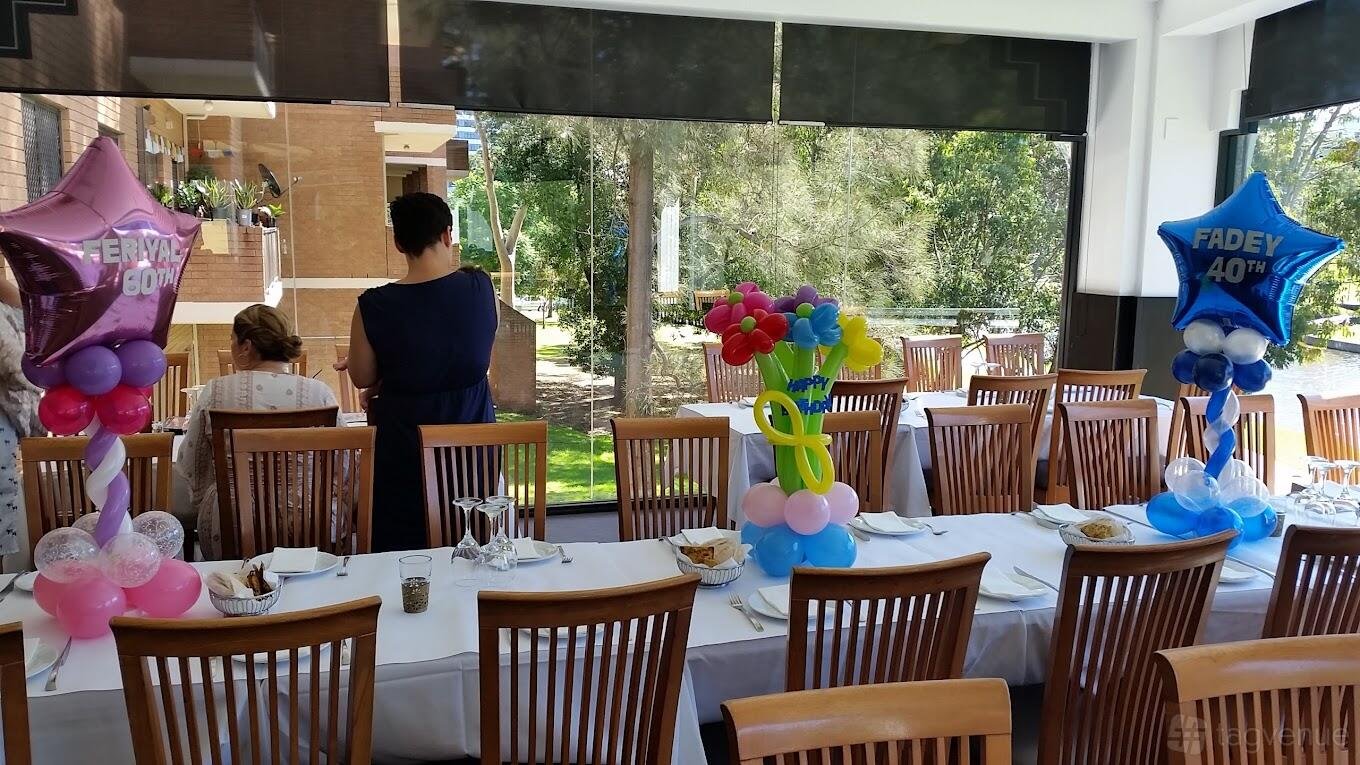 Main Dining Area at Sahra By The River photo 8
