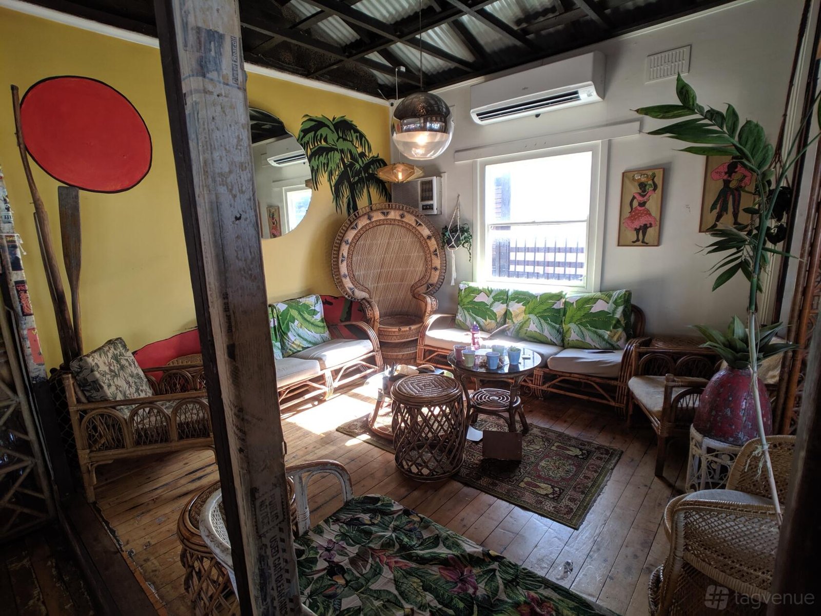 Lounge Room 1+2 at Mumbo Jumbo's Beachhouse photo 4