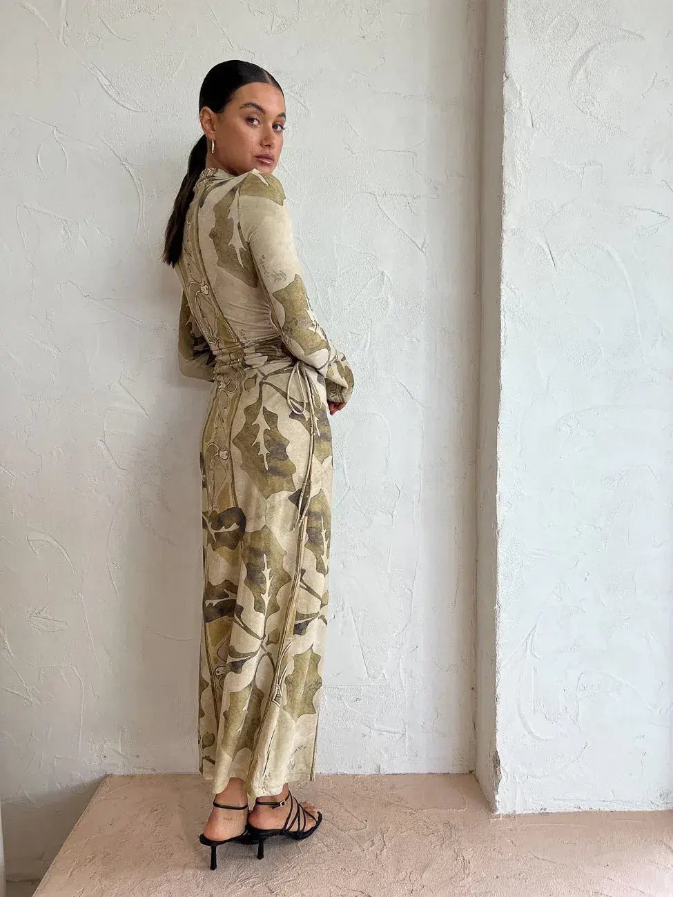 Camilla and Marc Kyha Midi Dress Print Size 8 photo 6