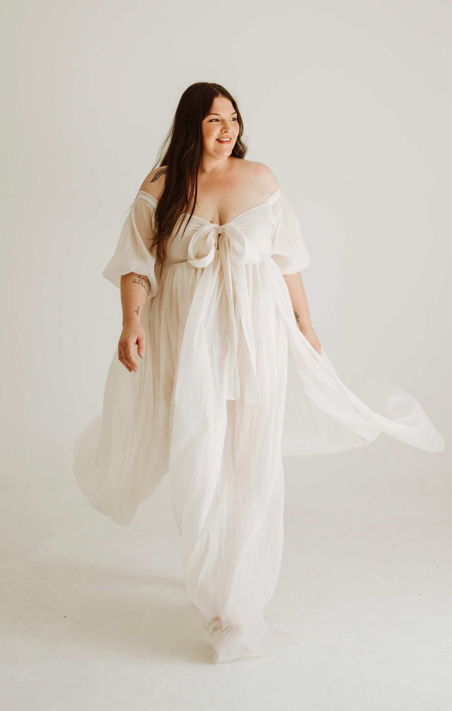 Co & Ry Illoura Gown photo 4