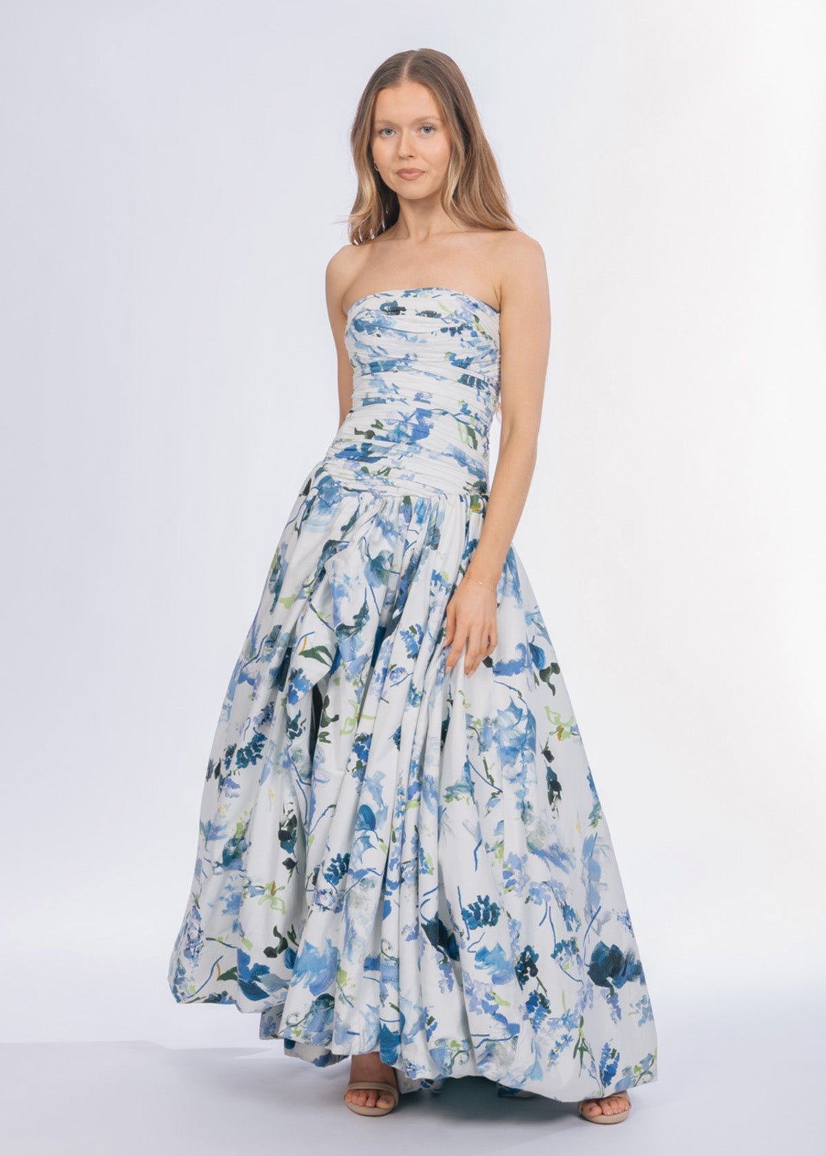 Violette Bubble Hem Maxi Dress In Lavender Print photo 7