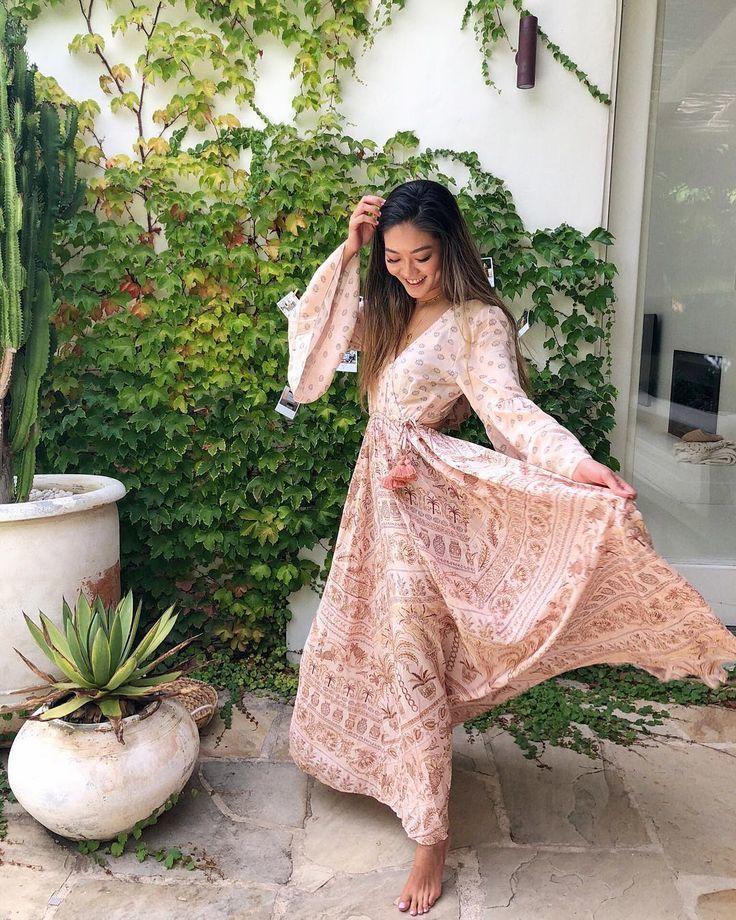 Tigerlily Aziza Maxi Dress photo 3