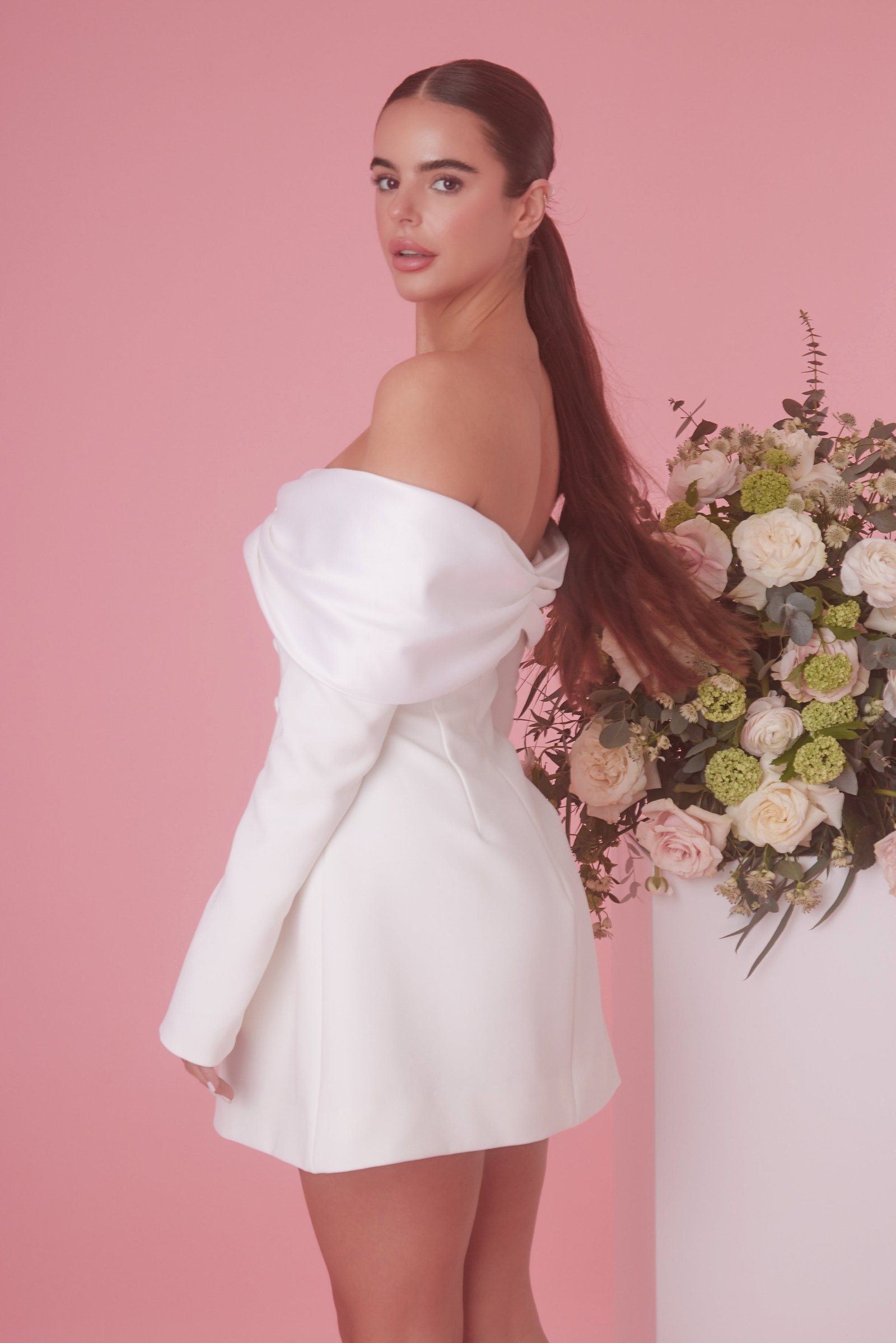 ODD MUSE THE ULTIMATE MUSE BOW MINI DRESS - WHITE photo 4