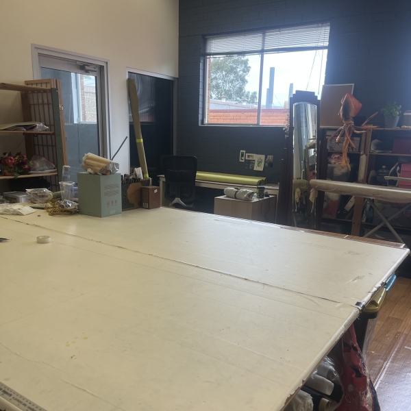 Shared studio - sewing/art/other photo 4