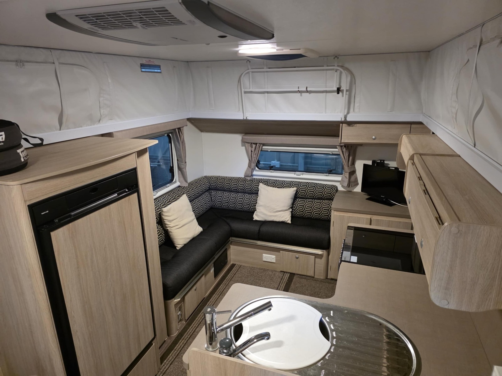 The Little Jayco Escape photo 4