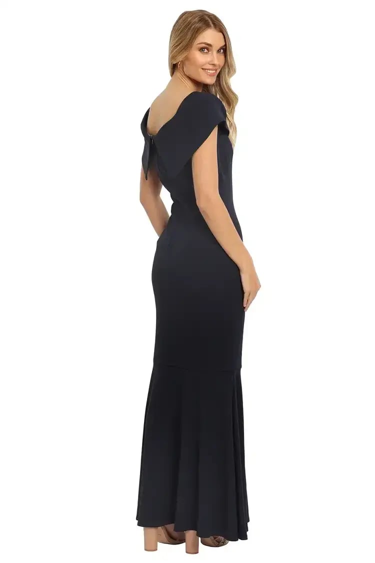 Camilla and Marc Akane Gown Navy Size 6 photo 3
