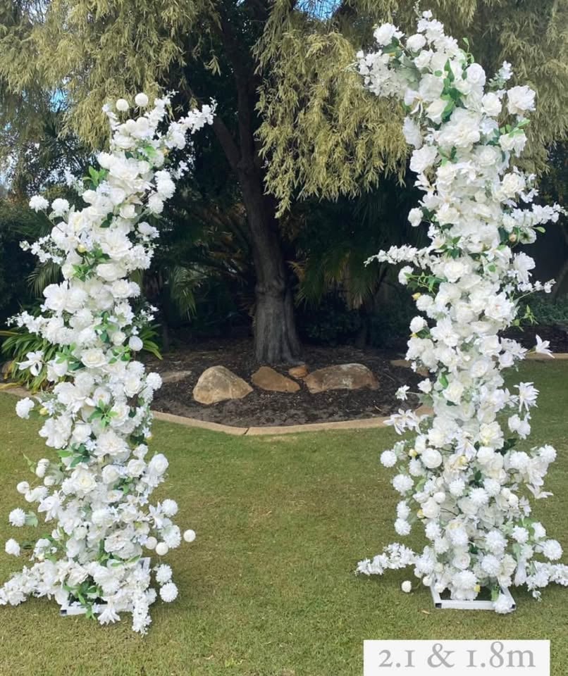 Wedding Flower Arches - HIRE ONLY photo 3