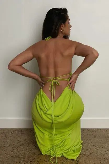 Melani The Label Marlo Gown in Green Size 6 photo 2