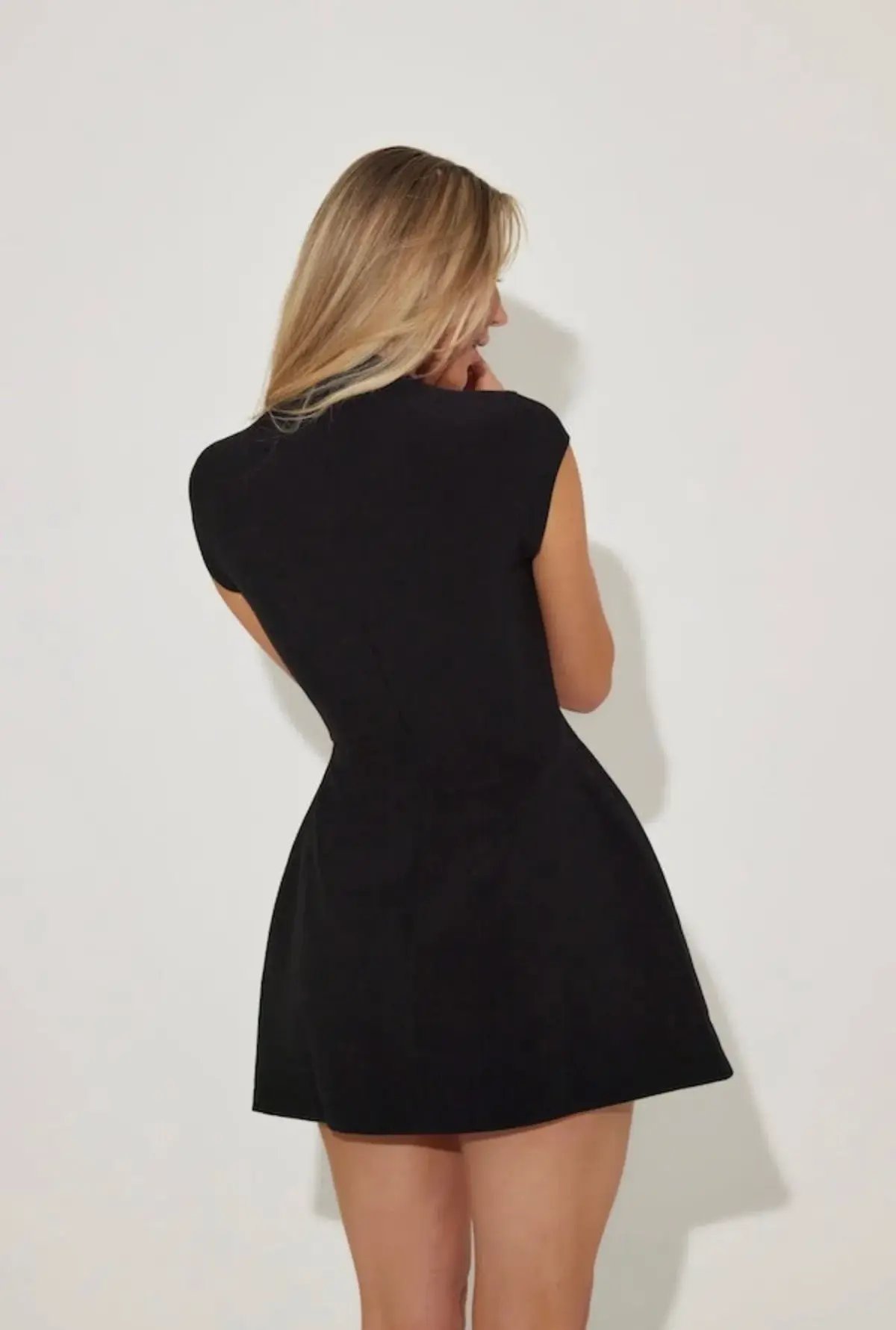 Odd Muse The Ultimate Muse Cap Sleeve Mini Dress Black Size 10 photo 2