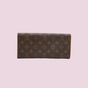 Louis Vuitton Clutch Monogram photo 3