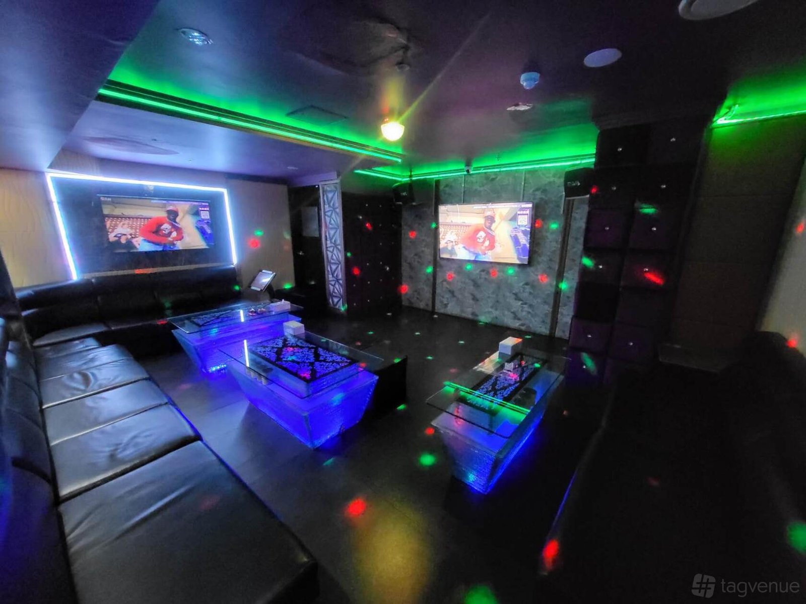 Large Room 2 at D1 Karaoke Sydney photo 3
