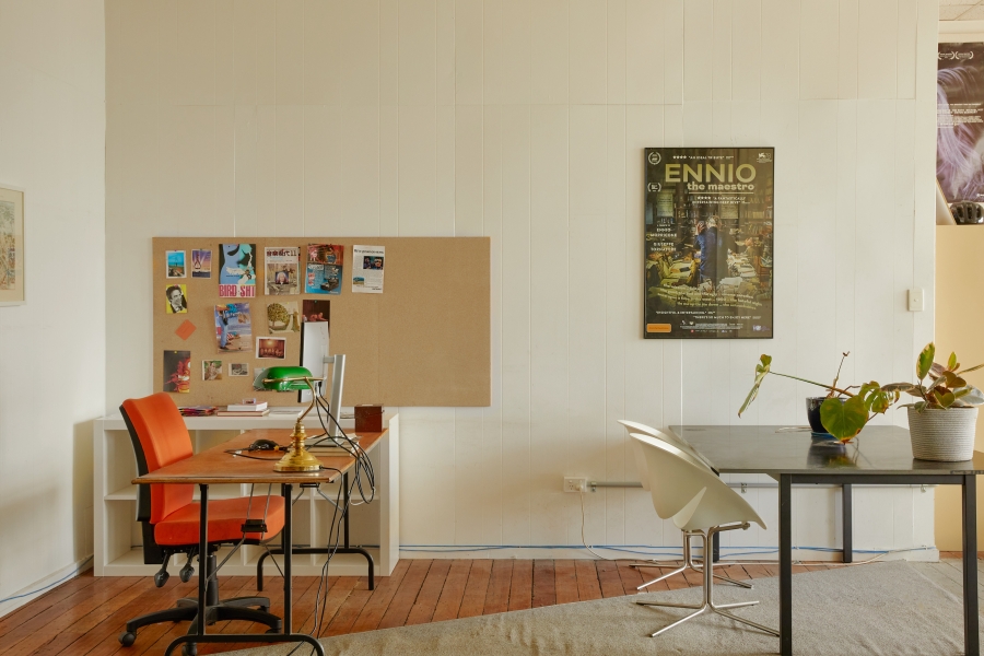 Fitzroy, north facing open plan office photo 4