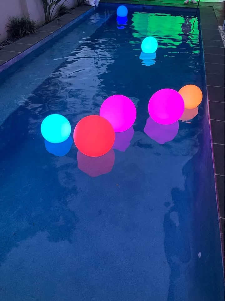 Hire LED Party Furniture photo 3