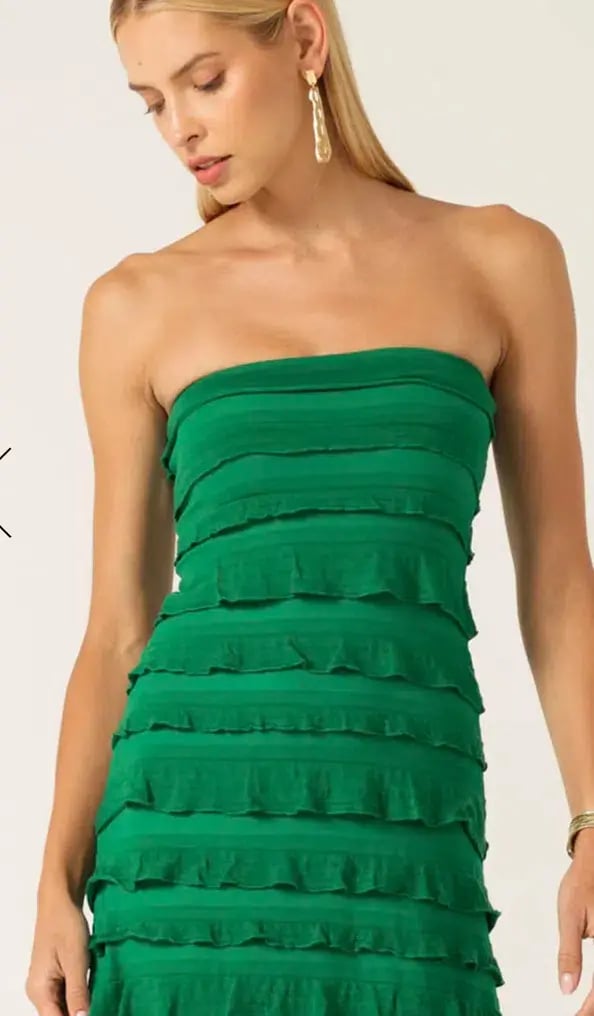 MADDISON MAXI DRESS IN EMERALD photo 2