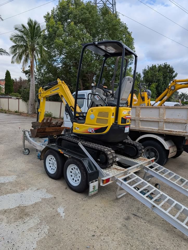 Excavator Hire 1.7t photo 2