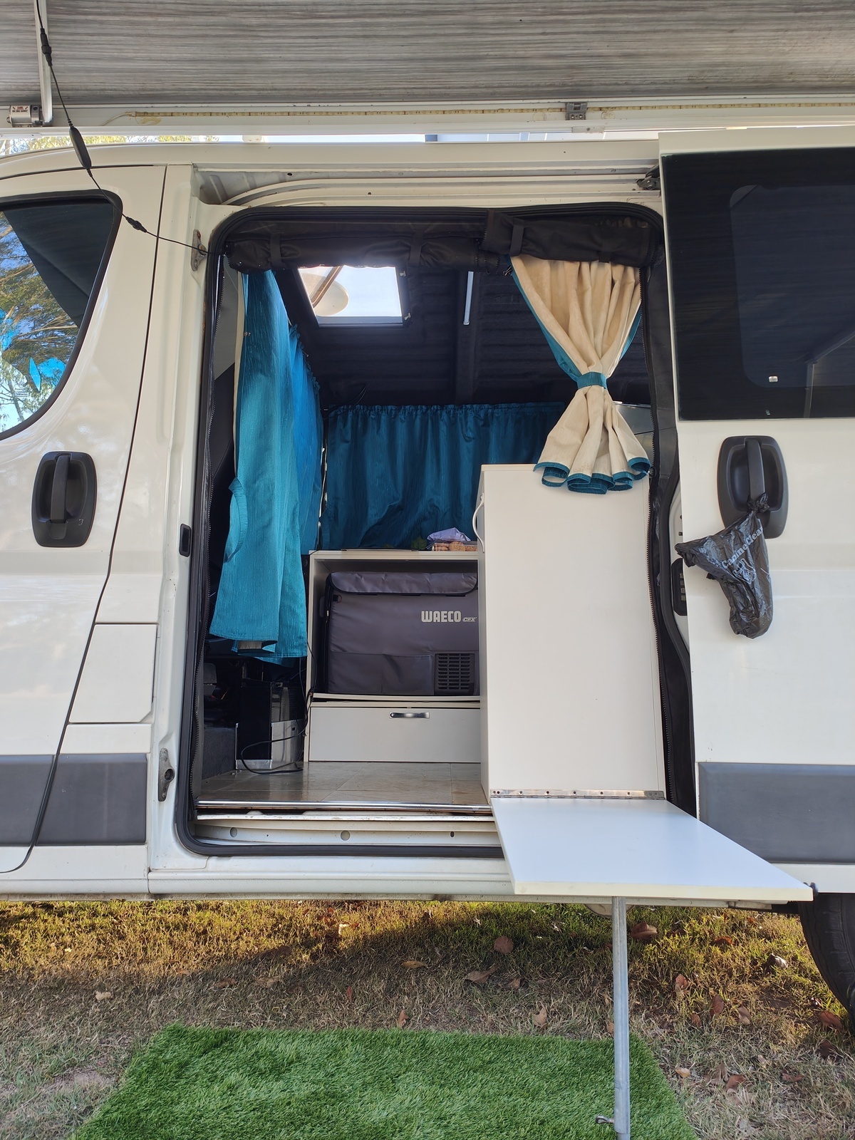 My Cozy Van - NEW LISTING photo 19