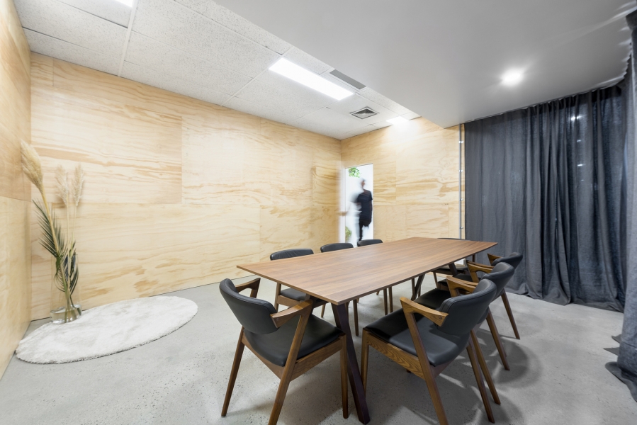 Habitat Boardroom photo 6