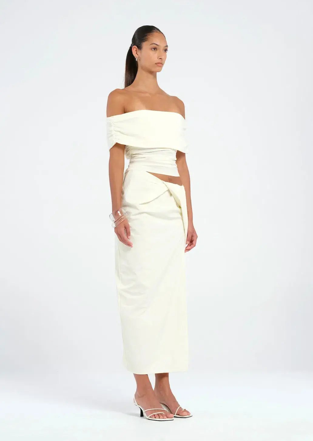 BENNI Rudi Off-Shoulder Top & Midi Skirt in cream Size 8 / AU 8 photo 2