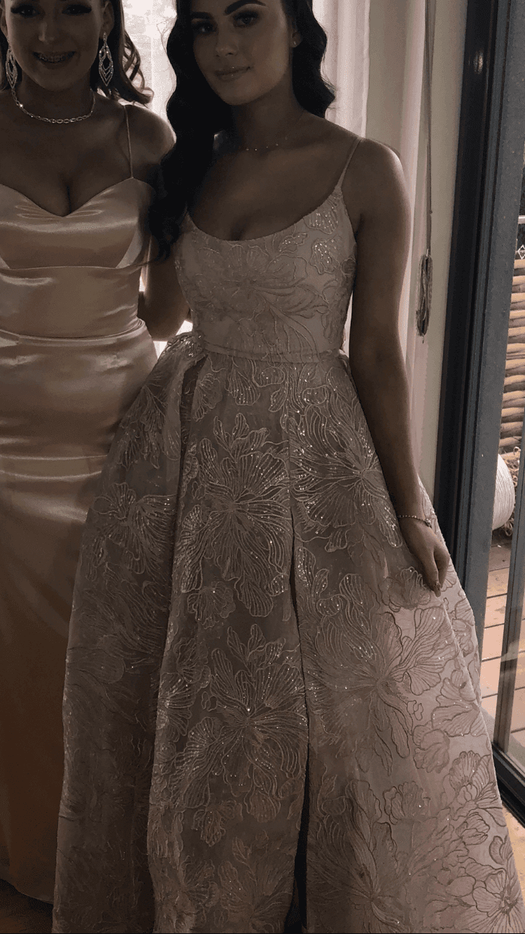 Portia and scarlette gown Size 6 photo 5