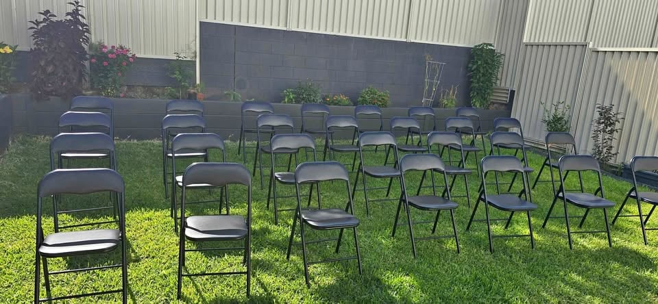 Table and chairs on rent (folding party hire) photo 2