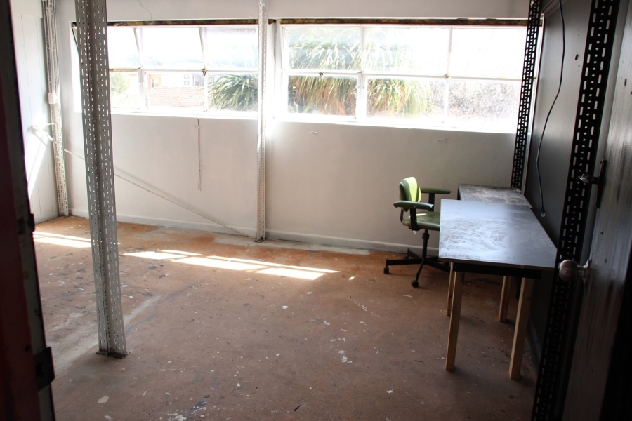 Irene Warehouse: Private artist studios for rent photo 2