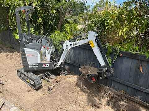 🥳DRY HIRE 🥳🤓Kanga loaders🤩 Bobcats🤩 Excavators🤩- TIPPER TRUCK from$200 Ripley- [hidden information]🤓 photo 4