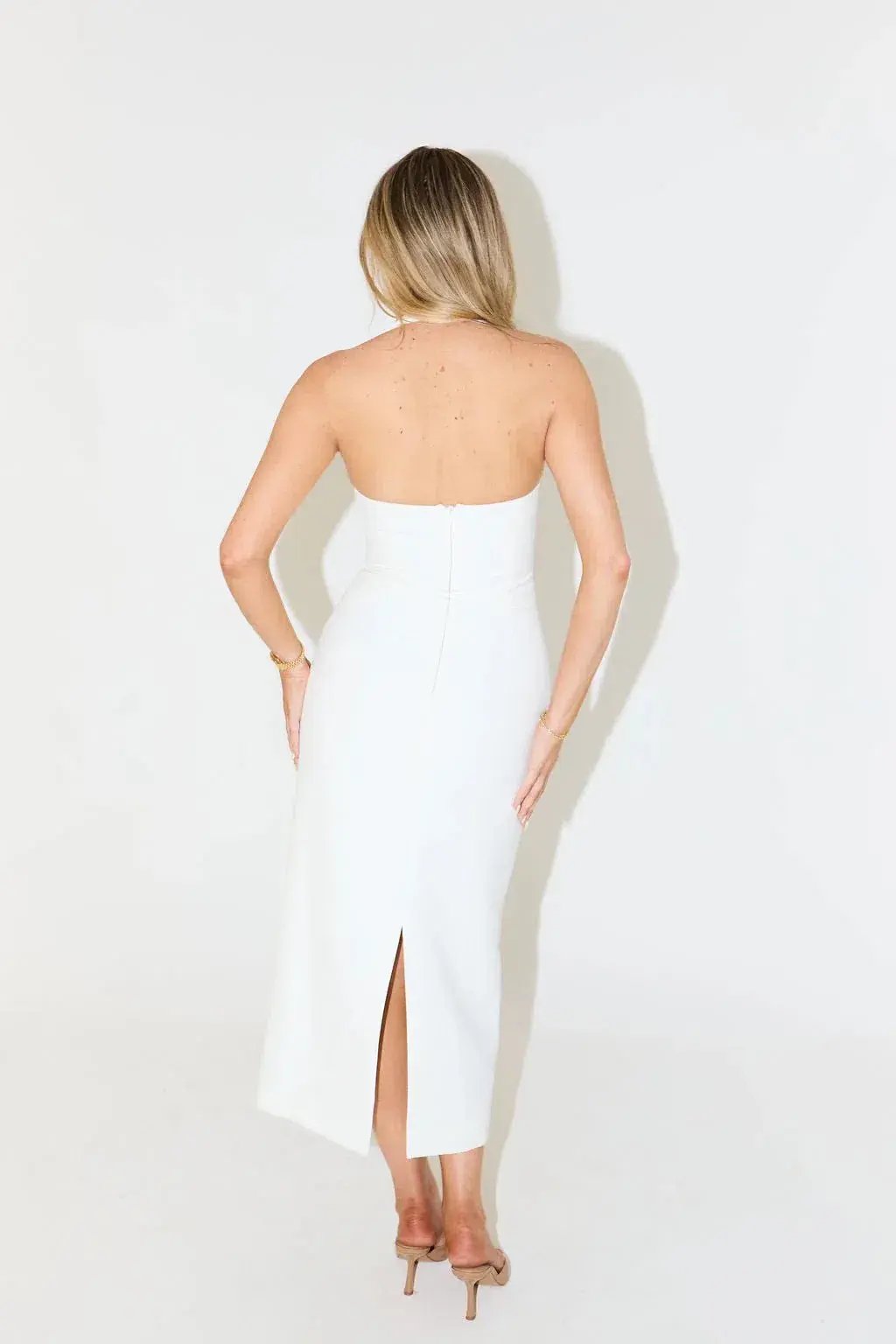 Odd Muse The Ultimate Muse Halter Neck Midi in White Size 6 photo 2