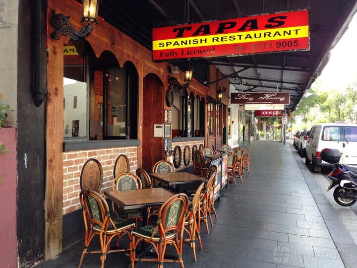 Whole Venue at Spanish Tapas photo 14