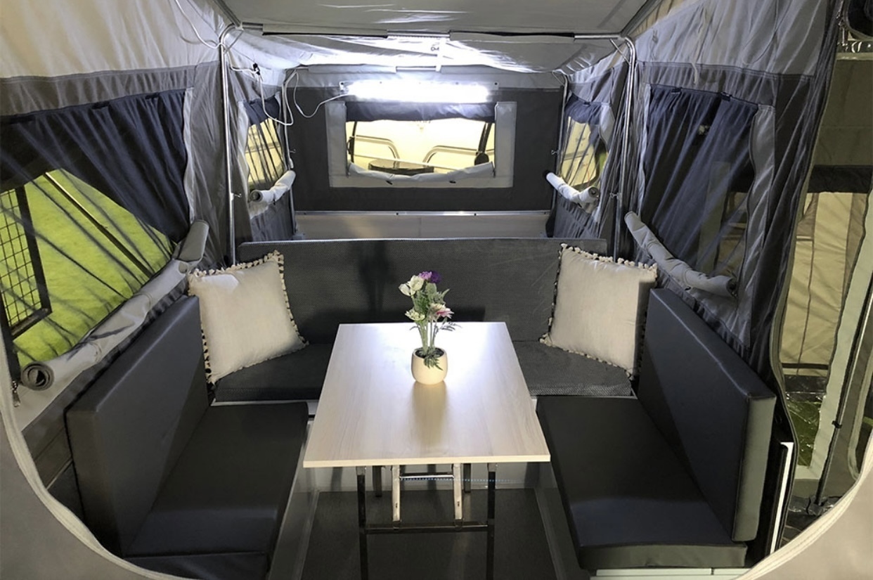 Forward fold camper trailer photo 2
