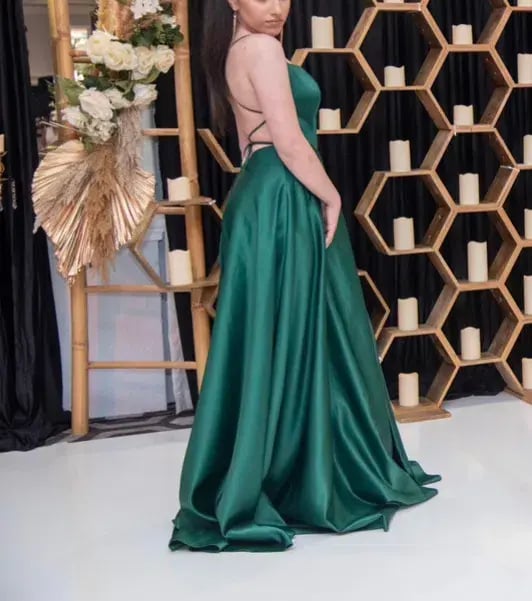 Coco Chanel Maddy Gown Emerald Gown Size 8 photo 3