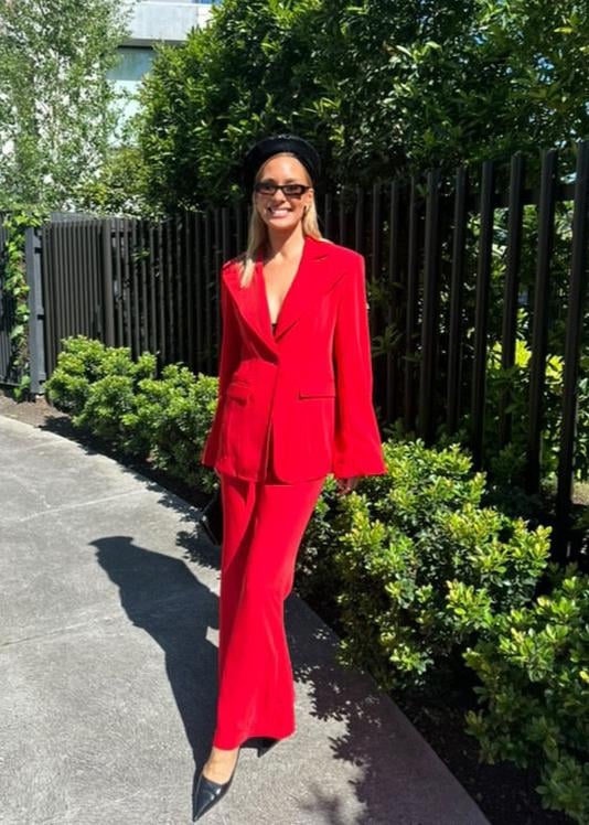 Atoir Red Suit photo 4