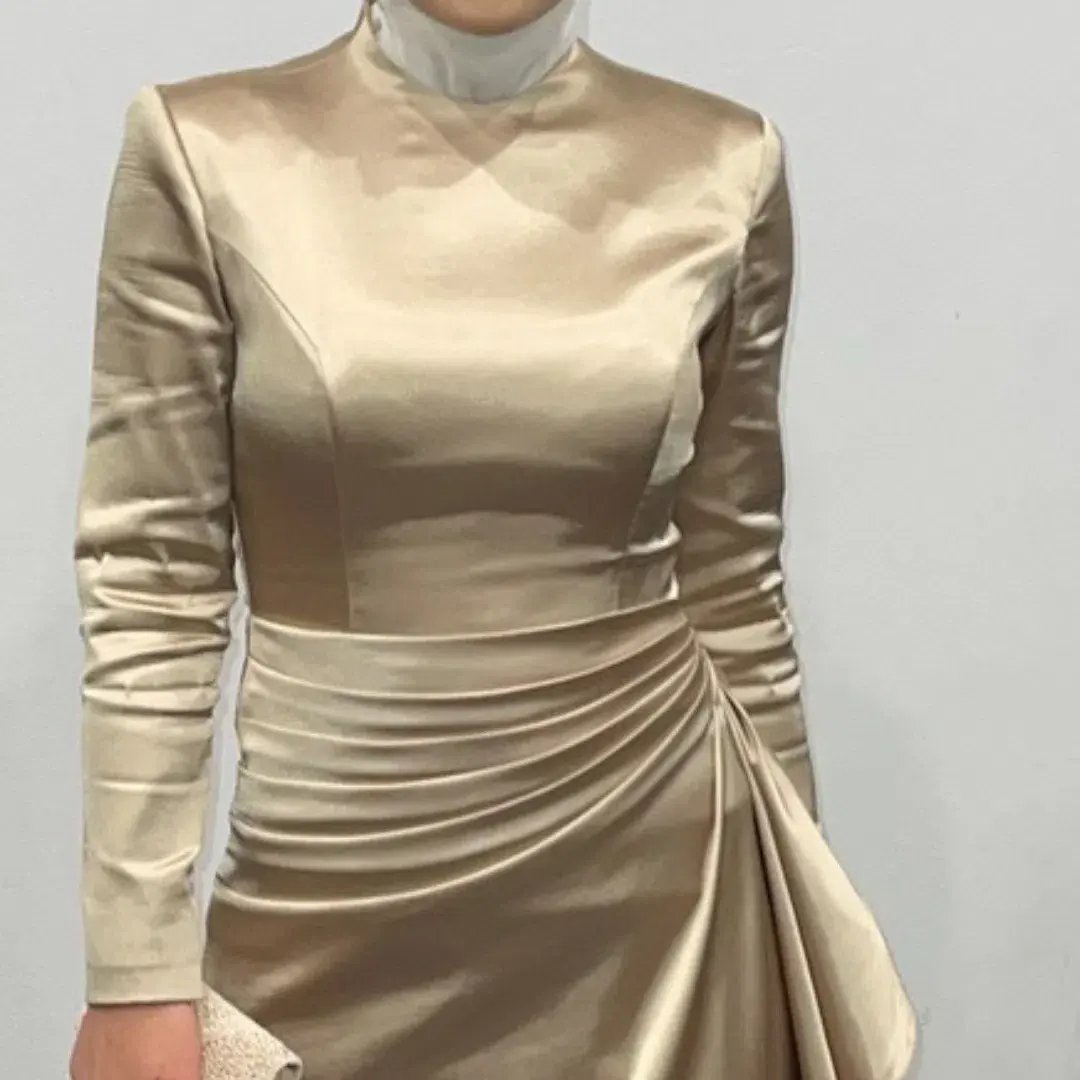 Jafrie By R Satin Long Sleeve Dress Gold Size 8 photo 3