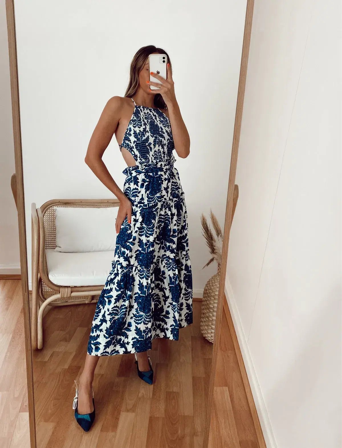 Shona Joy Diana Shirred Backless Midi Dress Print Size 10 photo 4