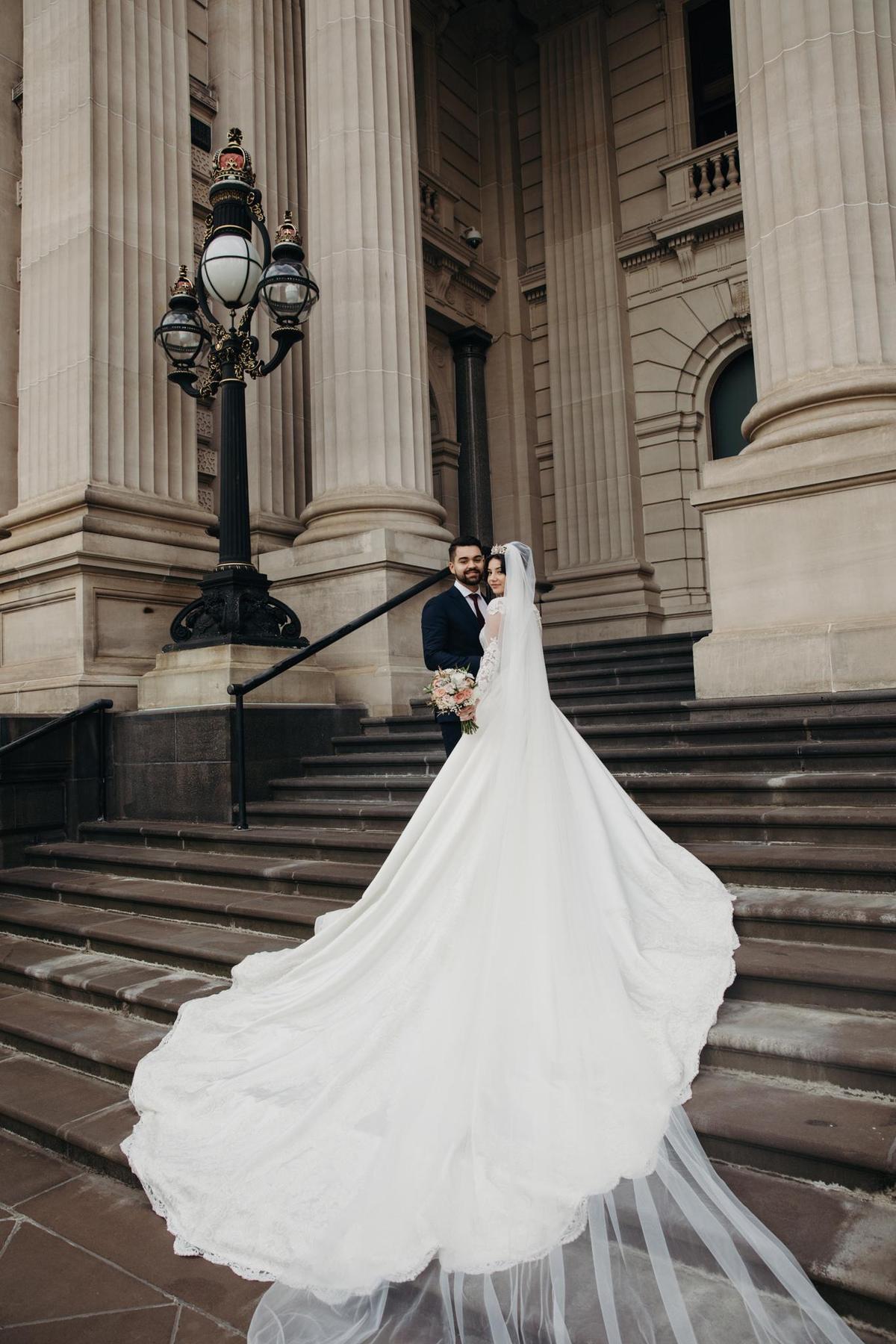 Wedding dress photo 2
