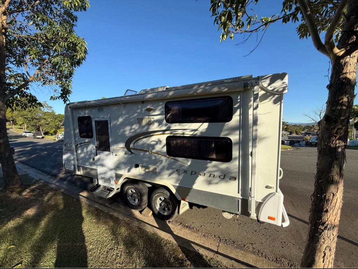 COFFERS CAMPER. photo 2