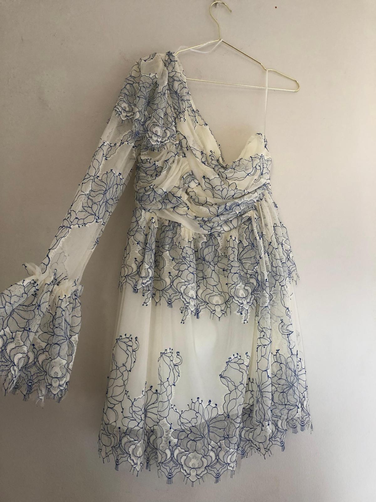 Alice McCall isn’t she lovely cream and cobalt size 12 dress photo 3