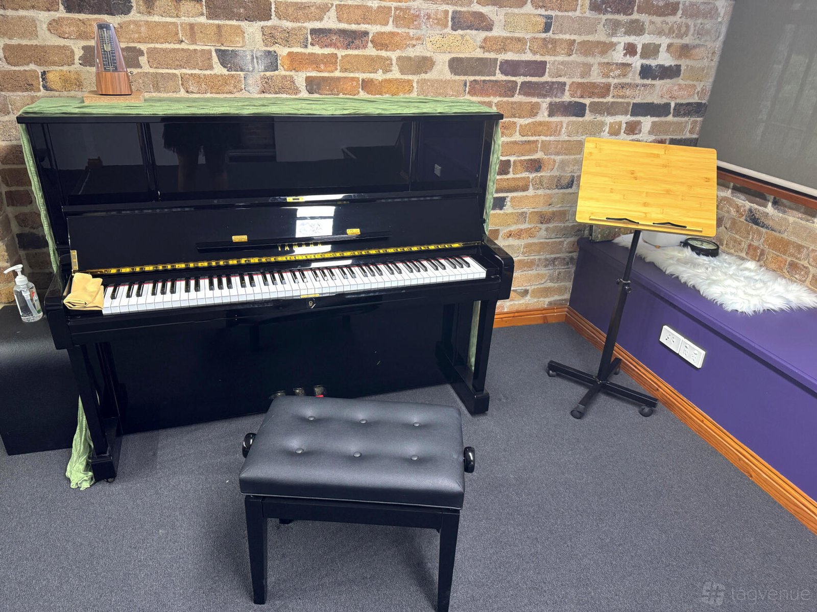 Upright Piano Studio at Master Music Studio photo 2
